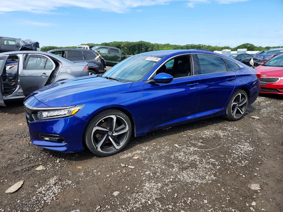 Продажа на аукционе авто 2018 Honda Accord, vin: 1HGCV1F34JA246116, номер лота: 67435706