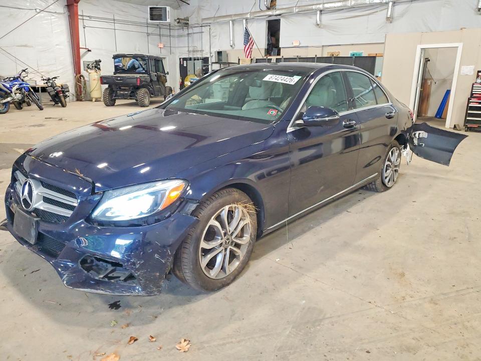 Продажа на аукционе авто 2018 Mercedes-benz C, vin: 55SWF4KB1JU261606, номер лота: 67424426