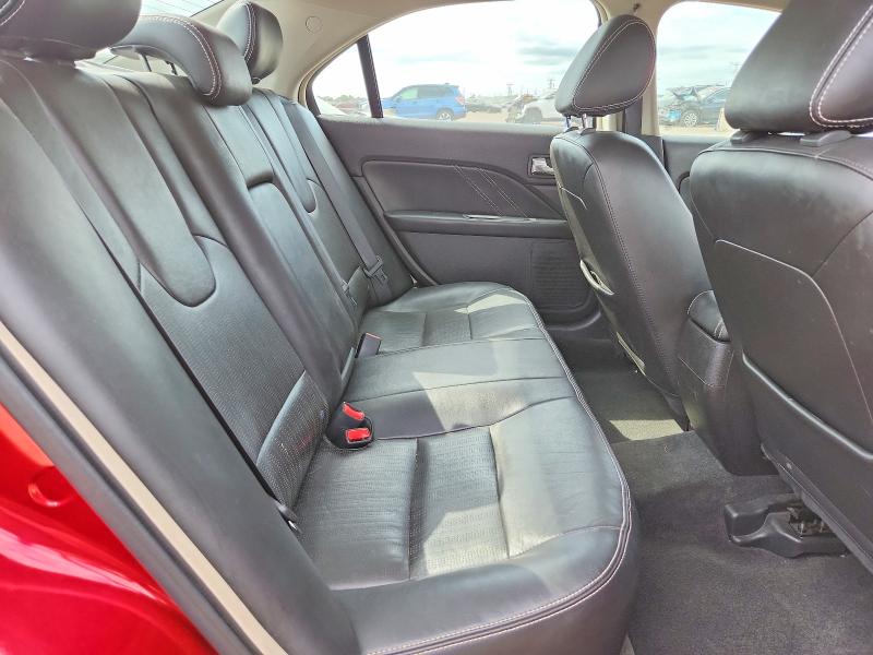 67144006 :رقم المزاد ، 3FAHP0KC5BR177190 vin ، 2011 Ford Fusion مزاد بيع