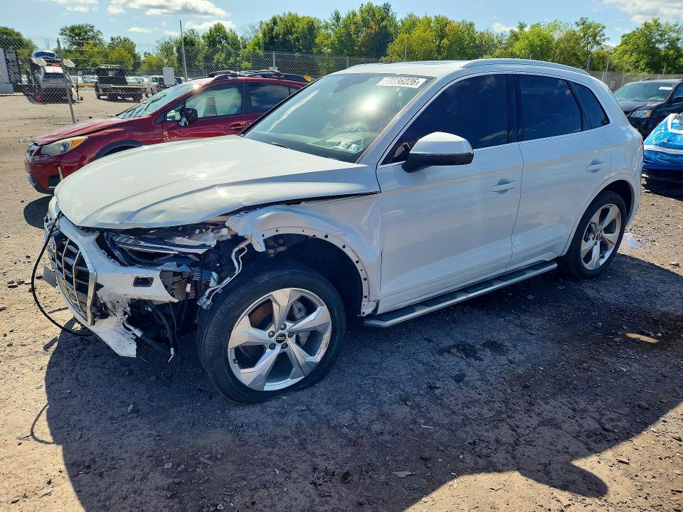68238226 :رقم المزاد ، WA1CAAFY6M2034106 vin ، 2021 Audi Q5 مزاد بيع