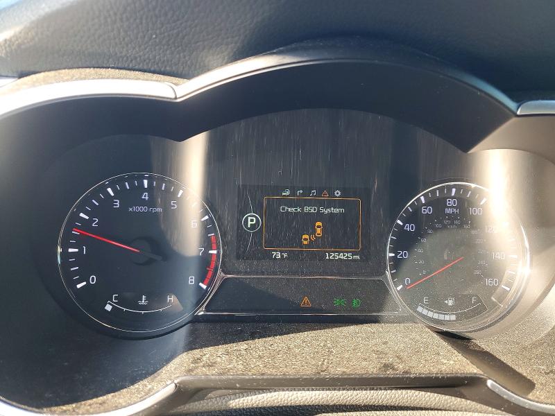 2015 Kia Optima მანქანა იყიდება აუქციონზე, vin: 5XXGR4A6XFG371351, აუქციონის ნომერი: 68017806