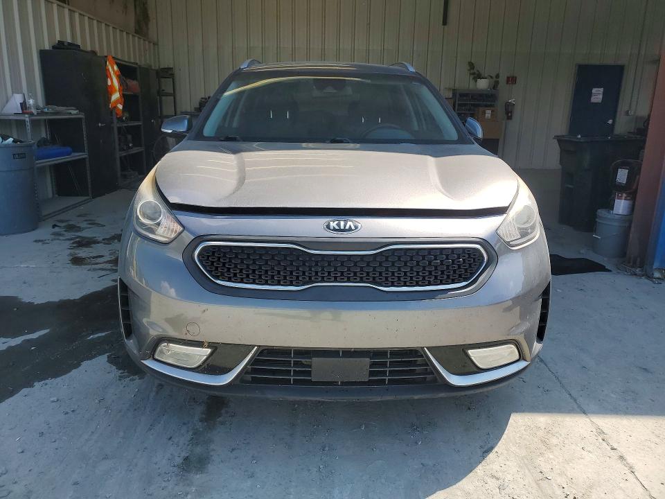 67712856 :رقم المزاد ، KNDCC3LC3H5081635 vin ، 2017 Kia Niro مزاد بيع
