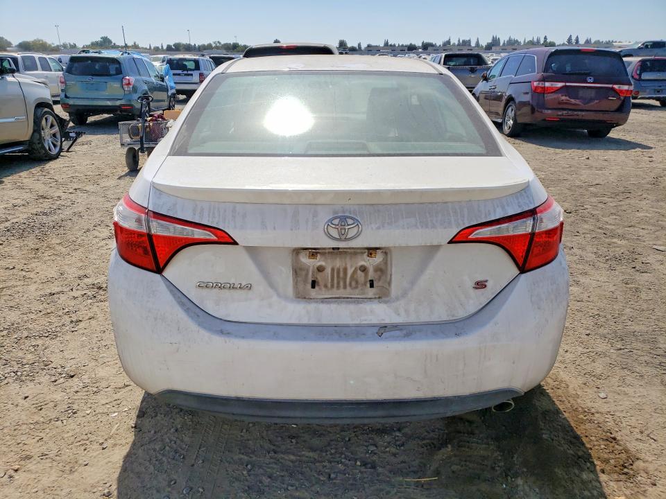 69314646 :رقم المزاد ، 2T1BURHE4FC360128 vin ، 2015 Toyota Corolla مزاد بيع