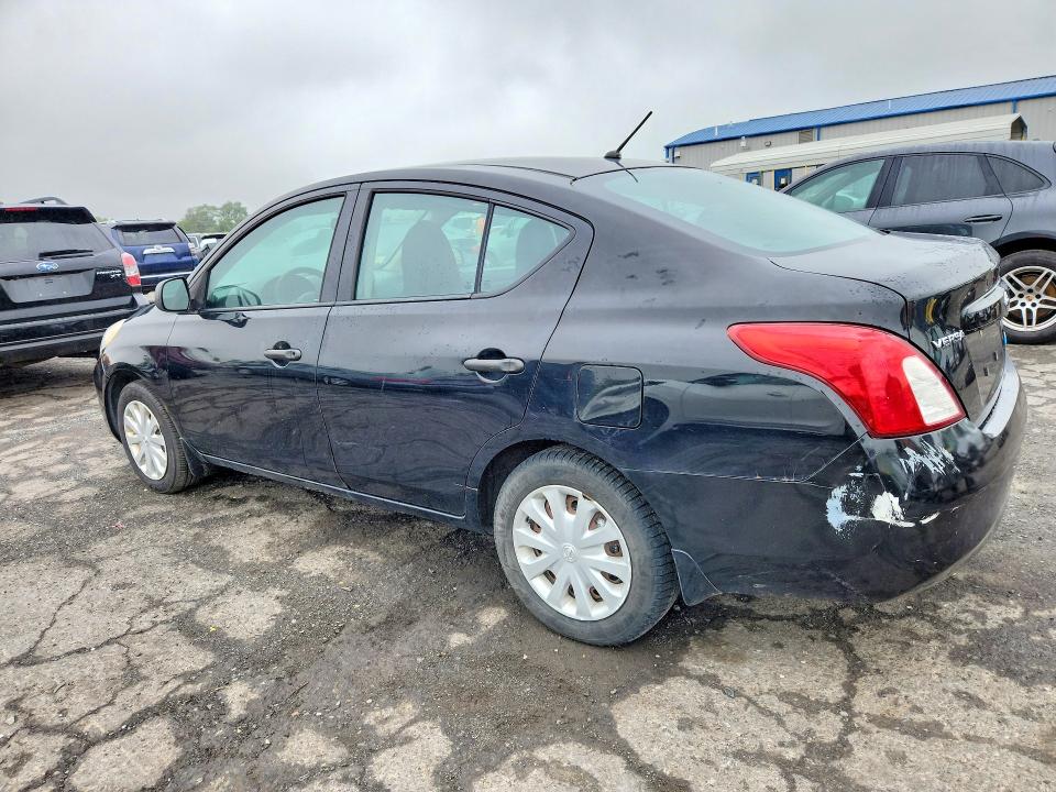 2013 Nissan Versa მანქანა იყიდება აუქციონზე, vin: 3N1CN7AP9DL827879, აუქციონის ნომერი: 67425716