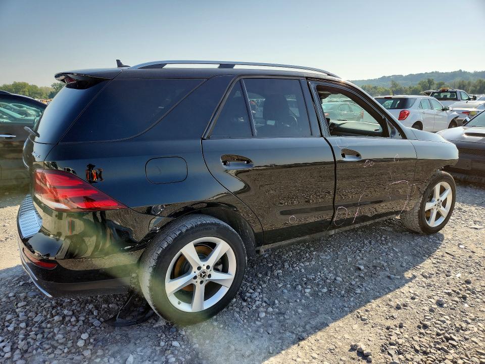 2018 Mercedes-benz Gle მანქანა იყიდება აუქციონზე, vin: 4JGDA5HB7JB111485, აუქციონის ნომერი: 69354866