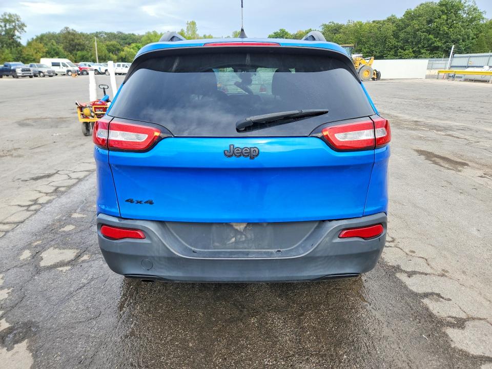 2017 Jeep Cherokee მანქანა იყიდება აუქციონზე, vin: 1C4PJMAB5HW589025, აუქციონის ნომერი: 68279076