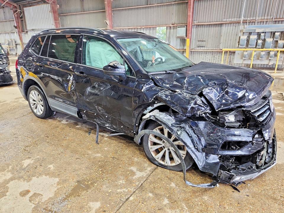 Aukcja sprzedaży 2018 Volkswagen Tiguan, vin: 3VV1B7AX8JM036344, numer aukcji: 68681976