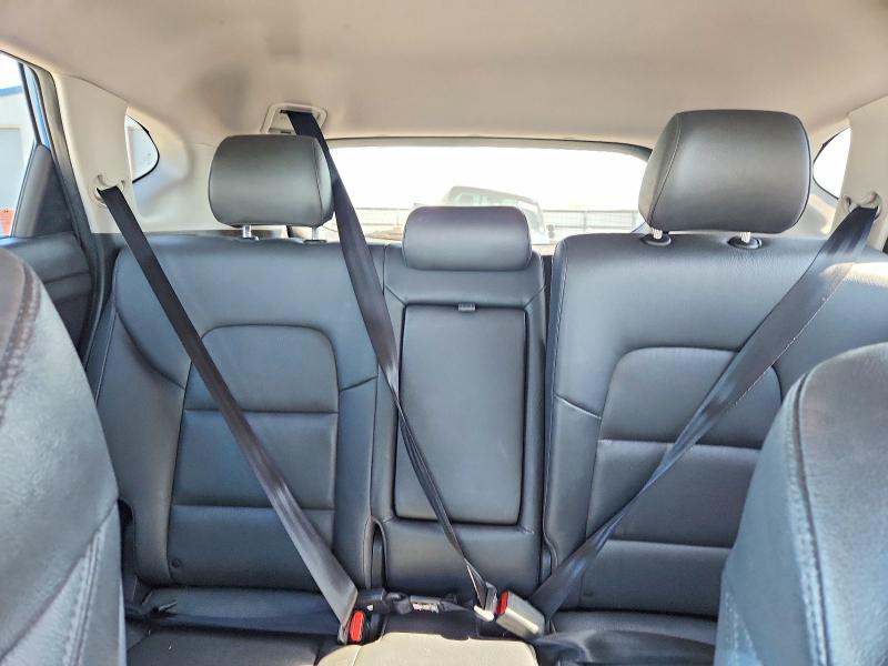 2018 Hyundai Tucson მანქანა იყიდება აუქციონზე, vin: KM8J3CA20JU688696, აუქციონის ნომერი: 70100936