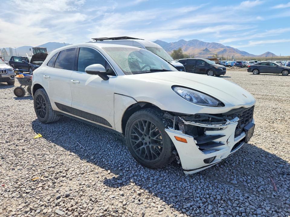 Продажа на аукционе авто 2016 Porsche Macan, vin: WP1AB2A50GLB45986, номер лота: 68812446