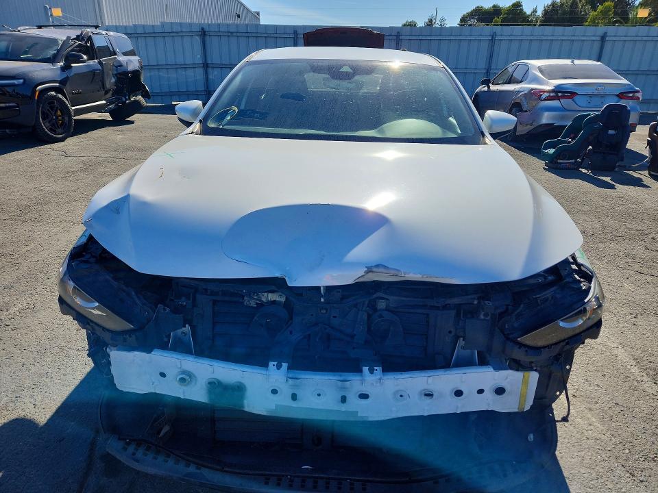 70462546 :رقم المزاد ، JM1BPALM5L1164447 vin ، 2020 Mazda 3 مزاد بيع