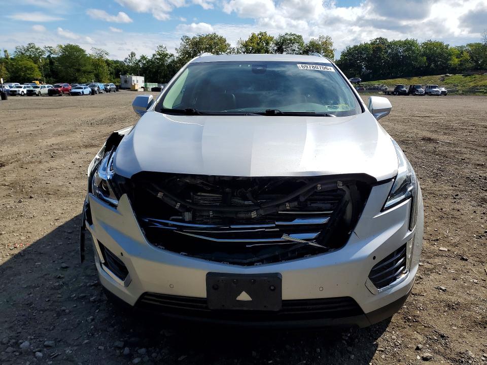 69780706 :رقم المزاد ، 1GYKNFRS2KZ131537 vin ، 2019 Cadillac Xt5 مزاد بيع