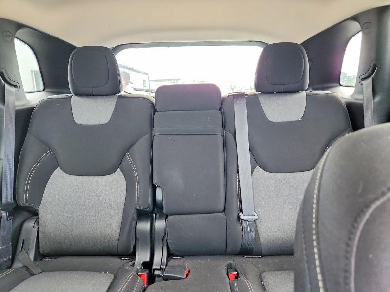 69173426 :رقم المزاد ، 1C4PJLCS6EW117256 vin ، 2014 Jeep Cherokee مزاد بيع
