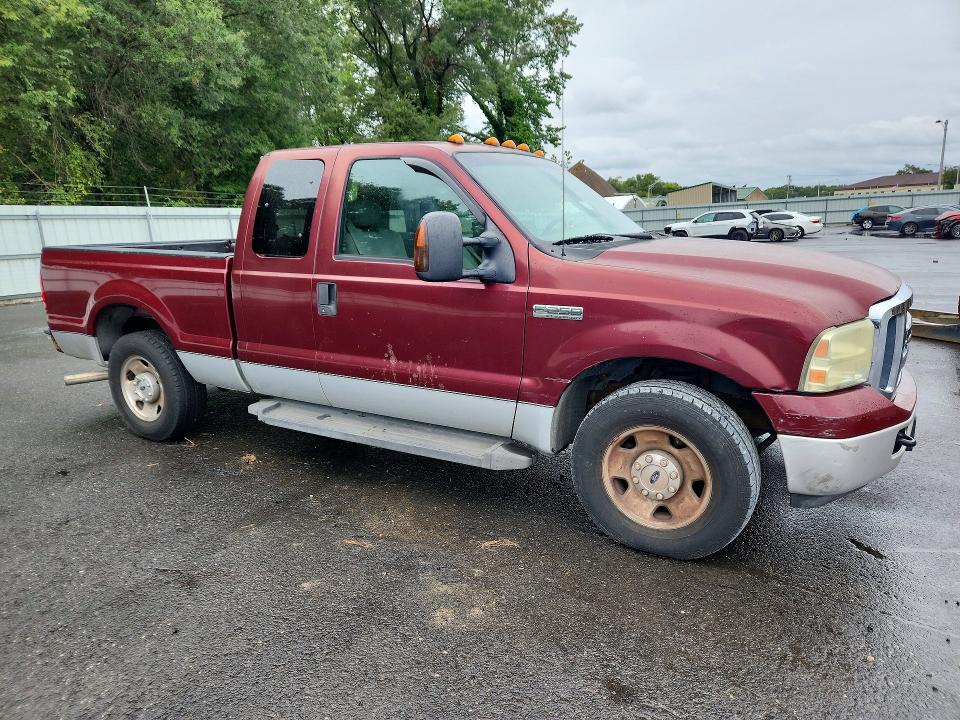 69864726 :رقم المزاد ، 1FTNX20567EA06262 vin ، 2007 Ford F250 مزاد بيع
