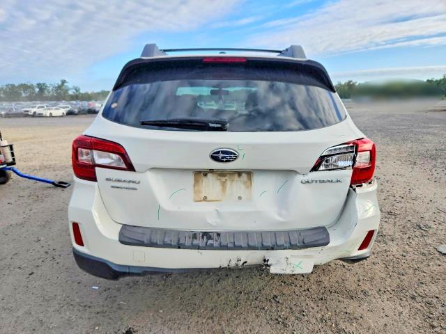 2015 Subaru Outback მანქანა იყიდება აუქციონზე, vin: 4S4BSBLC3F3240764, აუქციონის ნომერი: 67175466