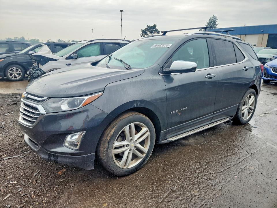 2018 Chevrolet Equinox მანქანა იყიდება აუქციონზე, vin: 2GNAXWEX4J6317983, აუქციონის ნომერი: 69103766