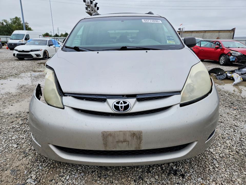 2006 Toyota Sienna მანქანა იყიდება აუქციონზე, vin: 5TDZA23C26S431287, აუქციონის ნომერი: 69774896