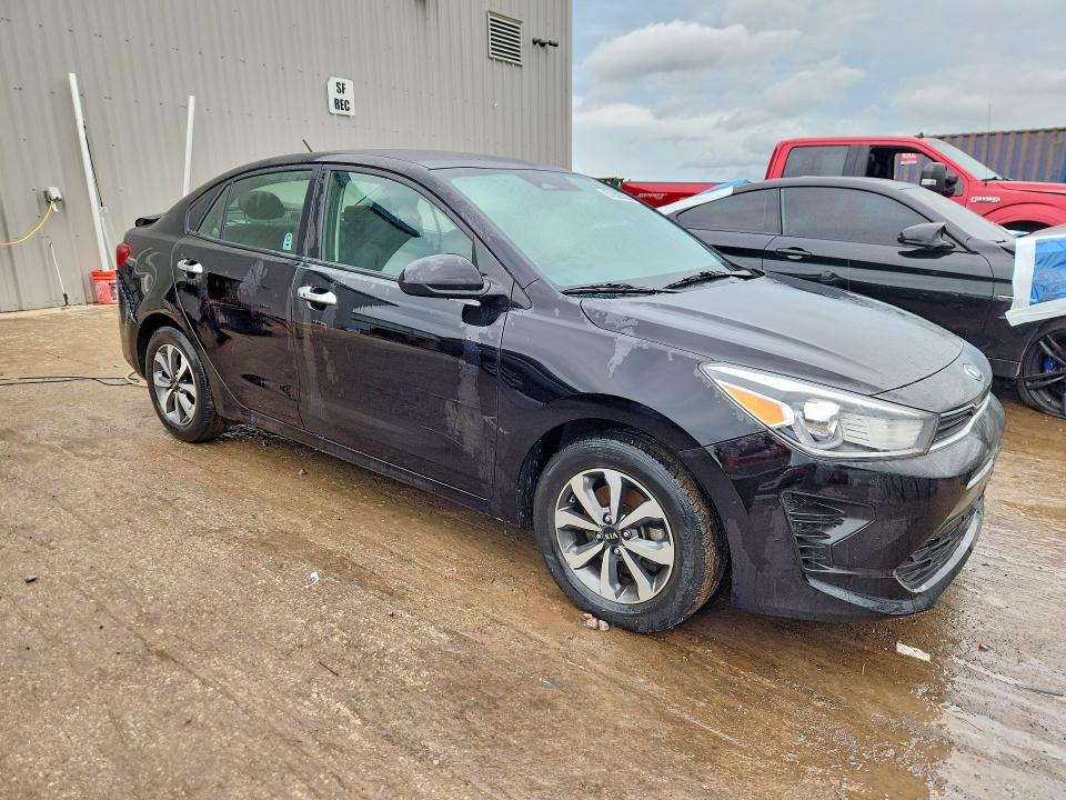 2021 Kia Rio მანქანა იყიდება აუქციონზე, vin: 3KPA24AD1ME375870, აუქციონის ნომერი: 67939326