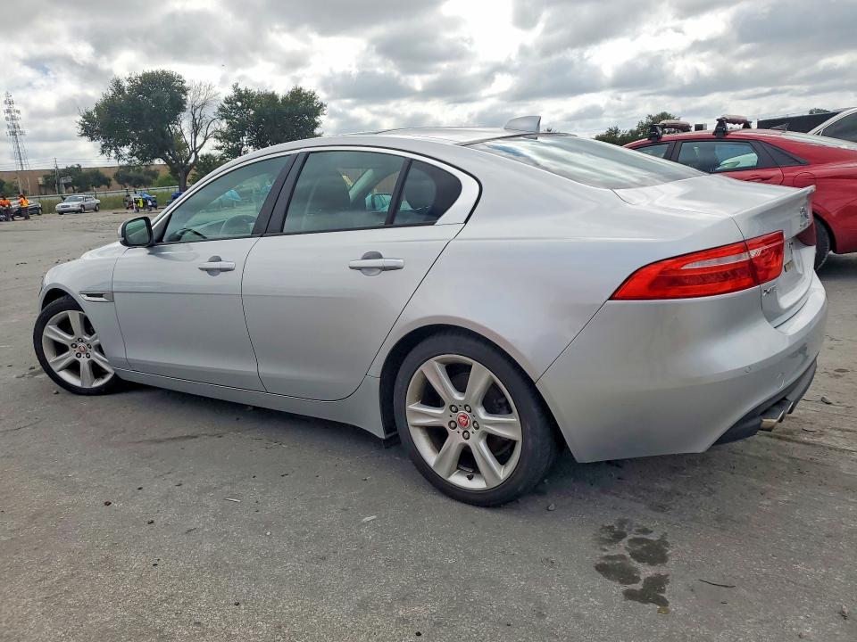 Продаж на аукціоні авто 2017 Jaguar Xe, vin: SAJAD4BN2HA970206, номер лоту: 70574566