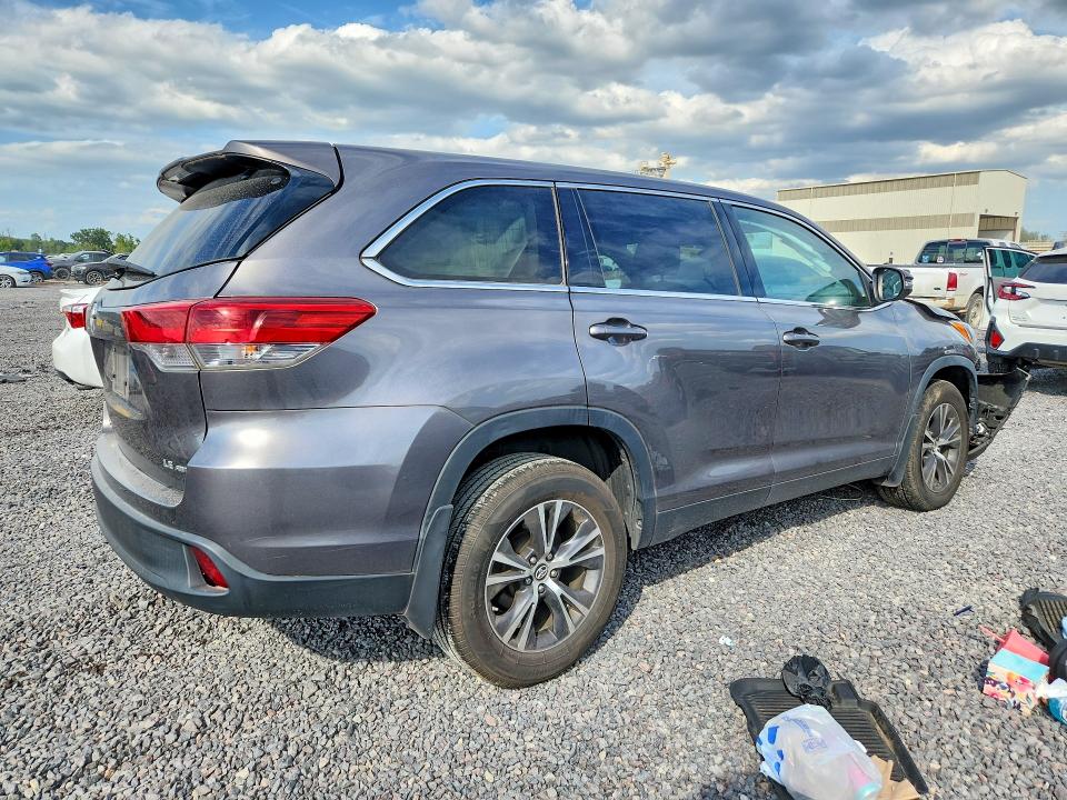 Продажа на аукционе авто 2019 Toyota Highlander, vin: 5TDBZRFH7KS983436, номер лота: 69120016