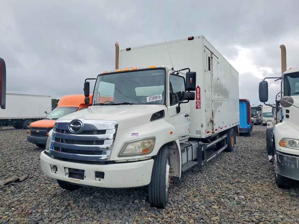67389816 :رقم المزاد ، 5PVNV8JV2C4S52068 vin ، 2012 Hino Hino 338 مزاد بيع