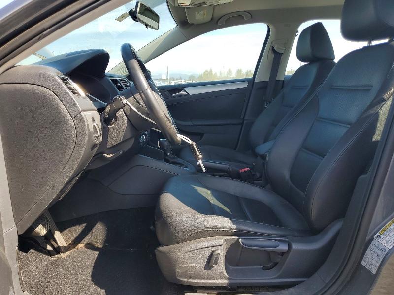 69098706 :رقم المزاد ، 3VWDP7AJ2DM439407 vin ، 2013 Volkswagen Jetta مزاد بيع