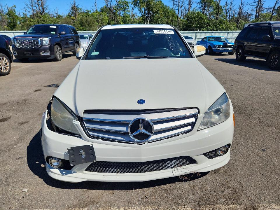 Продажа на аукционе авто 2009 Mercedes-benz C-class, vin: WDDGF81X49R055492, номер лота: 67674116