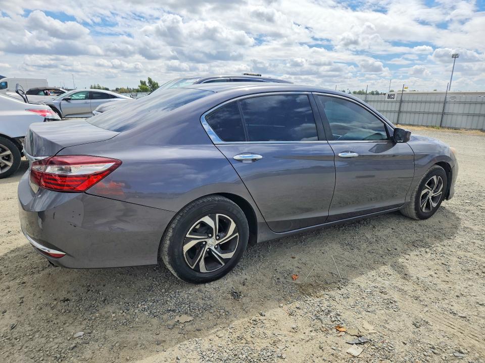 Продажа на аукционе авто 2017 Honda Accord, vin: 1HGCR2F31HA121420, номер лота: 67650266