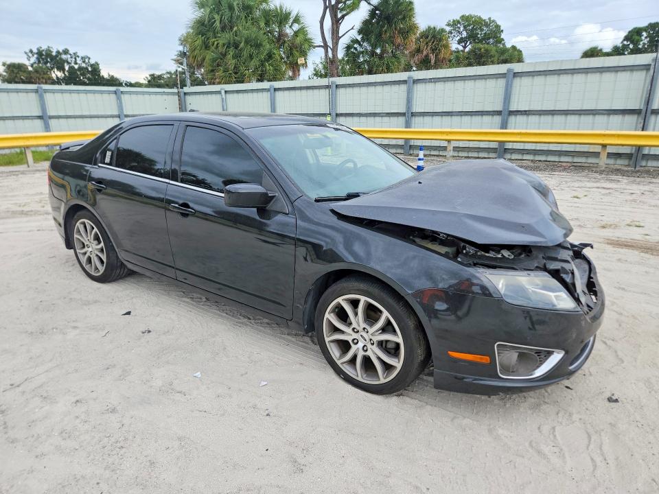 70864966 :رقم المزاد ، 3FAHP0HA8AR392695 vin ، 2010 Ford Fusion مزاد بيع