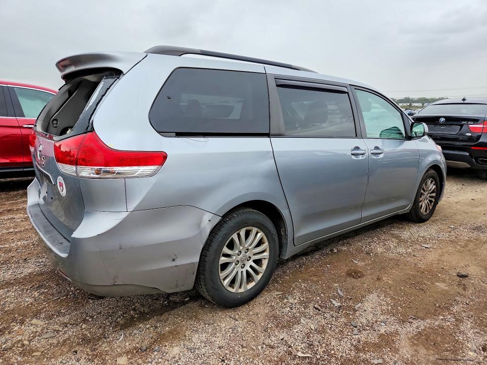 Aukcja sprzedaży 2014 Toyota Sienna, vin: 5TDYK3DCXES523937, numer aukcji: 65963376
