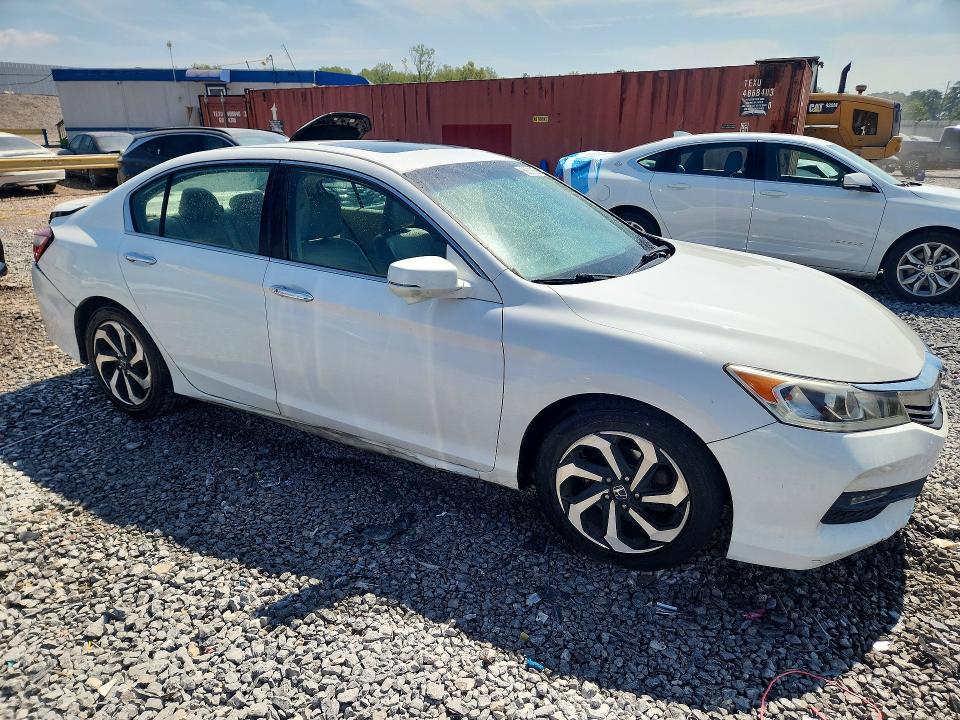 Продажа на аукционе авто 2016 Honda Accord, vin: 1HGCR2F89GA056648, номер лота: 69321256