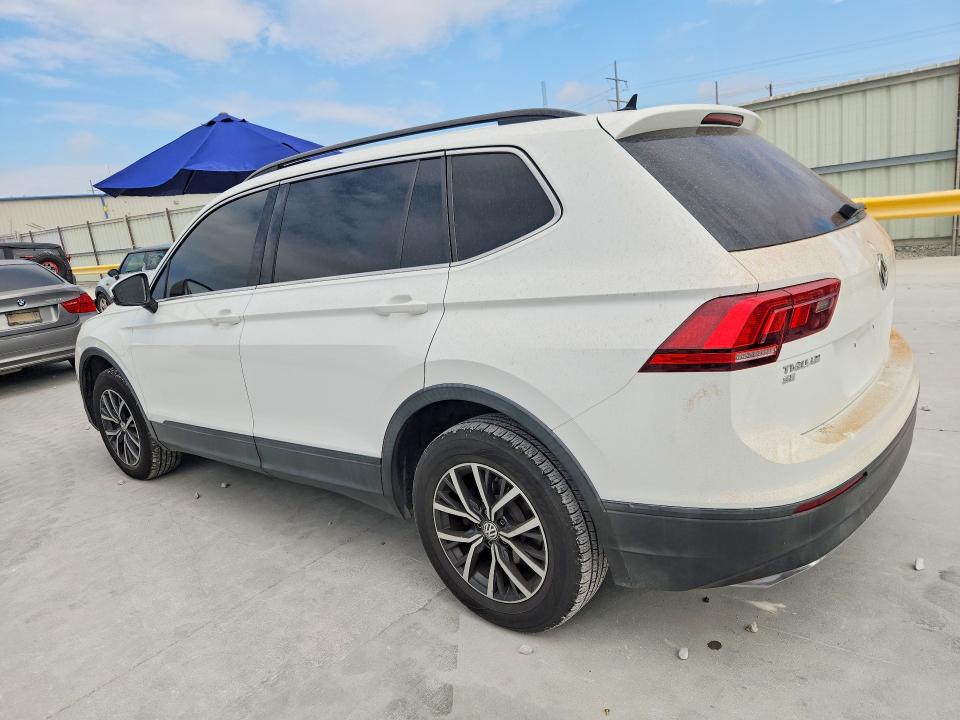 67701186 :رقم المزاد ، 3VV3B7AX9KM097096 vin ، 2019 Volkswagen Tiguan مزاد بيع