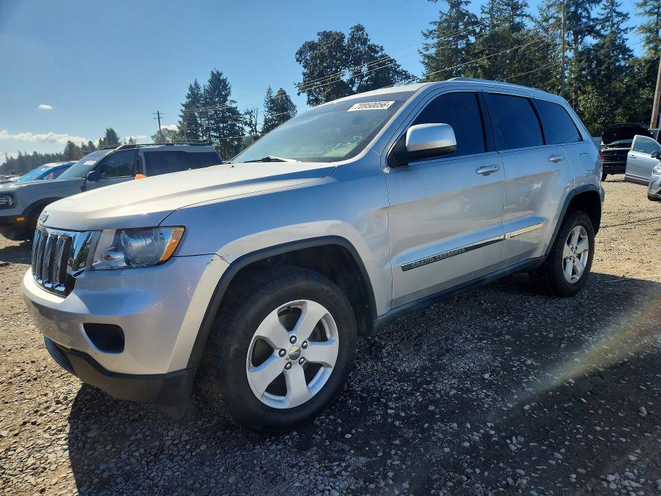 2011 Jeep Grand Cherokee მანქანა იყიდება აუქციონზე, vin: 1J4RR4GG1BC738957, აუქციონის ნომერი: 70950056