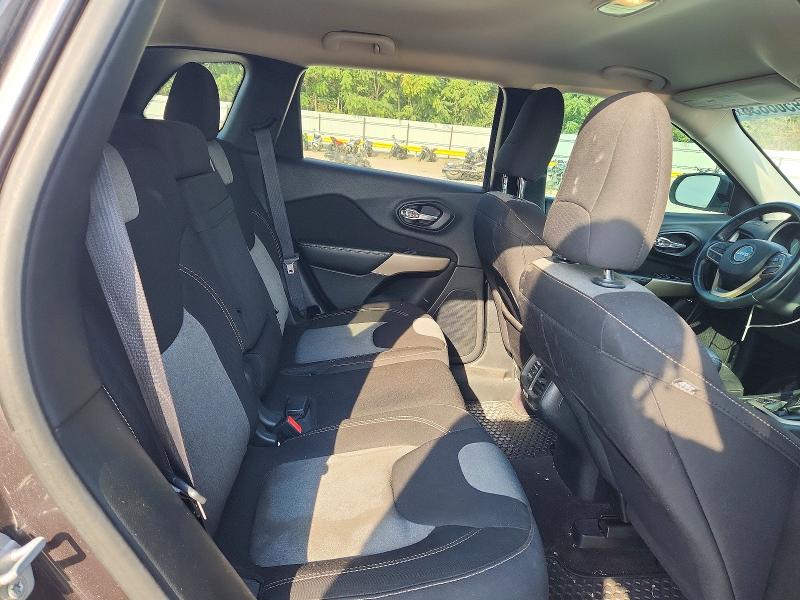 Продажа на аукционе авто 2017 Jeep Cherokee, vin: 1C4PJLAB1HW667164, номер лота: 69566836
