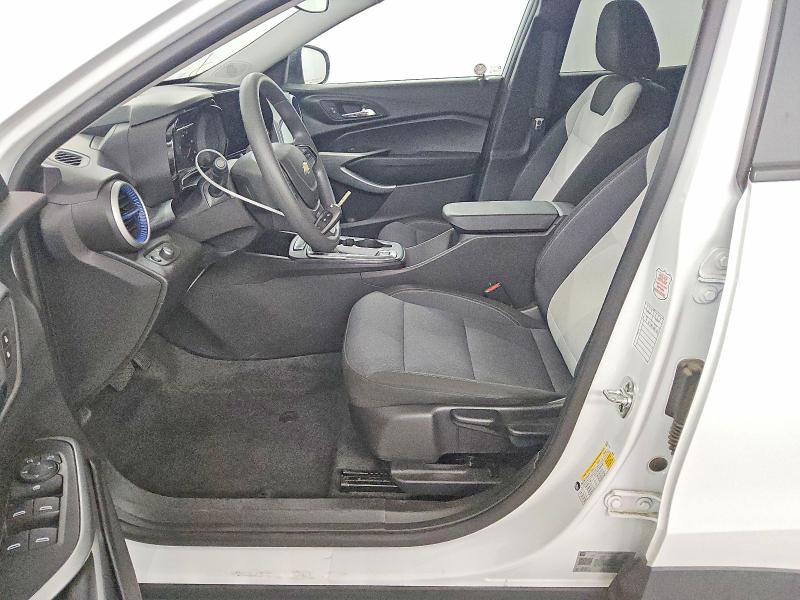 Продажа на аукционе авто 2025 Chevrolet Trax, vin: KL77LFEP8SC238143, номер лота: 69623736