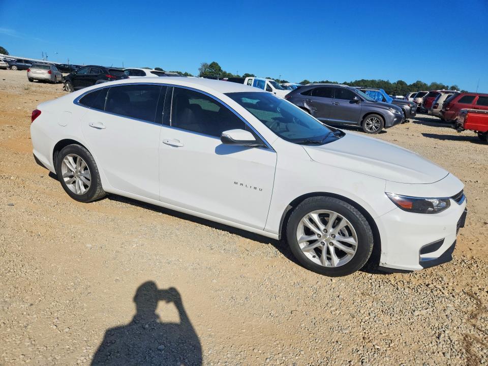 70331726 :رقم المزاد ، 1G1ZJ5SU2HF182173 vin ، 2017 Chevrolet Malibu مزاد بيع