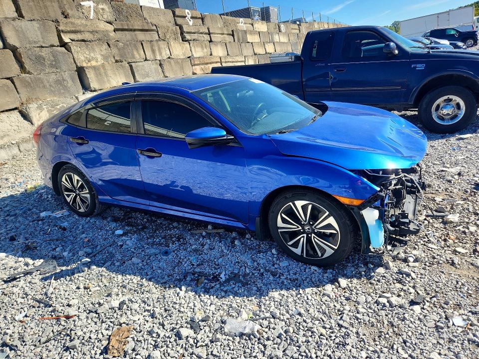 Продажа на аукционе авто 2018 Honda Civic, vin: JHMFC1F35JX039649, номер лота: 70143576