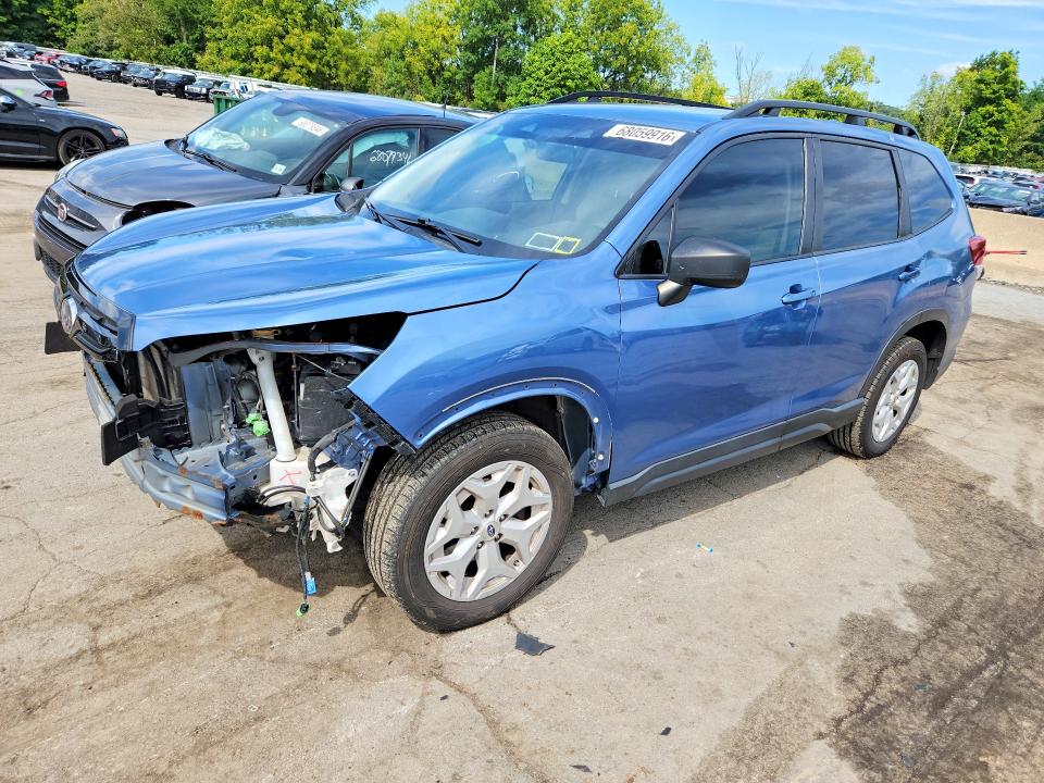 68059916 :رقم المزاد ، JF2SKACC3NH405343 vin ، 2022 Subaru Forester مزاد بيع