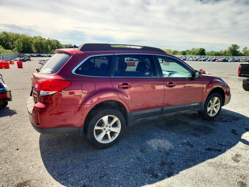 2014 Subaru Outback მანქანა იყიდება აუქციონზე, vin: 4S4BRBCC3E3245084, აუქციონის ნომერი: 68621766