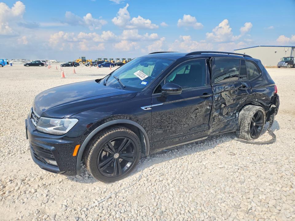 Продаж на аукціоні авто 2019 Volkswagen Tiguan, vin: 3VV3B7AX4KM197428, номер лоту: 70302326
