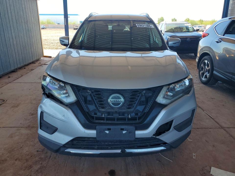 2018 Nissan Rogue მანქანა იყიდება აუქციონზე, vin: JN8AT2MT6JW455417, აუქციონის ნომერი: 69631306