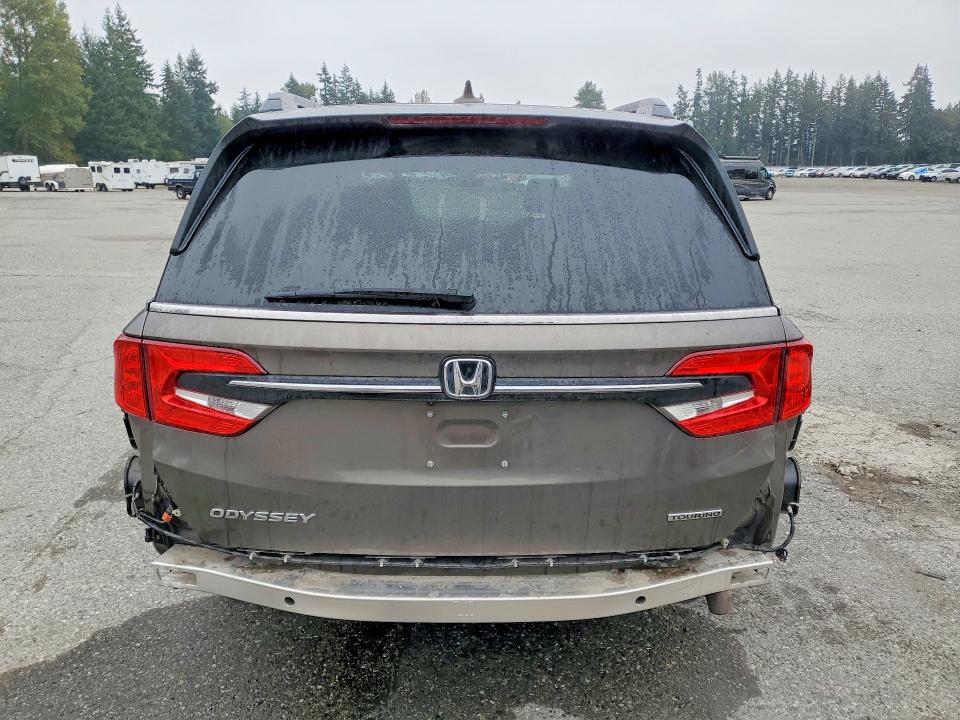 69206276 :رقم المزاد ، 5FNRL6H87PB011827 vin ، 2023 Honda Odyssey مزاد بيع