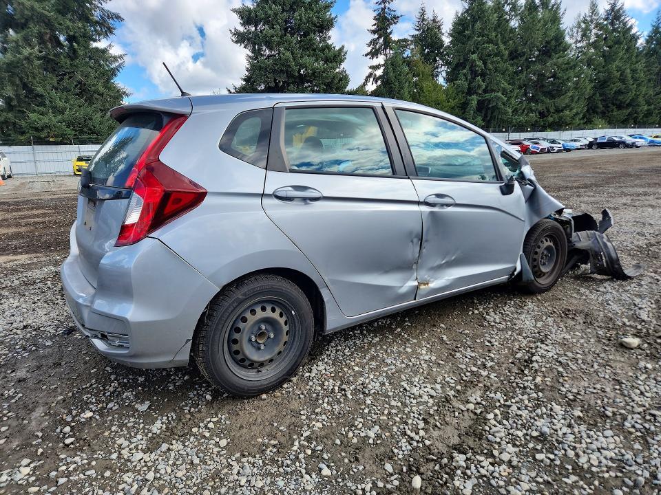 2020 Honda Fit მანქანა იყიდება აუქციონზე, vin: 3HGGK5H44LM705464, აუქციონის ნომერი: 69746096