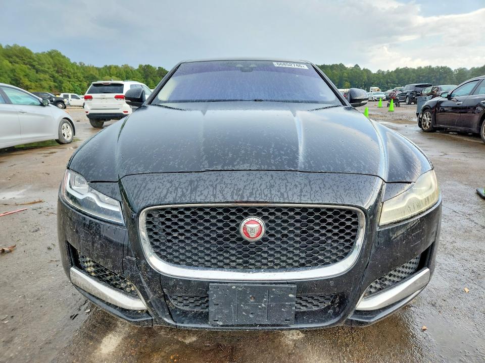 Aukcja sprzedaży 2017 Jaguar Xf, vin: SAJBD4BN8HCY32324, numer aukcji: 66852746