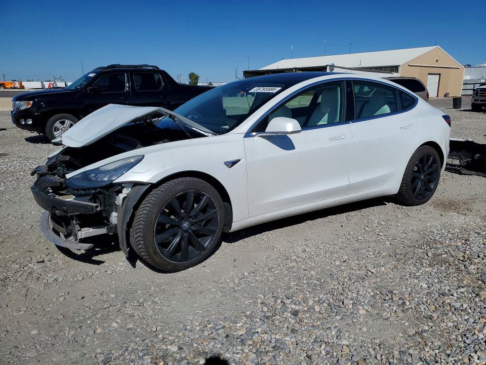 Продаж на аукціоні авто 2018 Tesla Model 3, vin: 5YJ3E1EB7JF134716, номер лоту: 69795986
