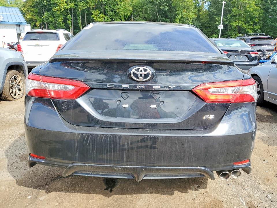 Aukcja sprzedaży 2018 Toyota Camry, vin: JTNB11HK2J3004130, numer aukcji: 70214806