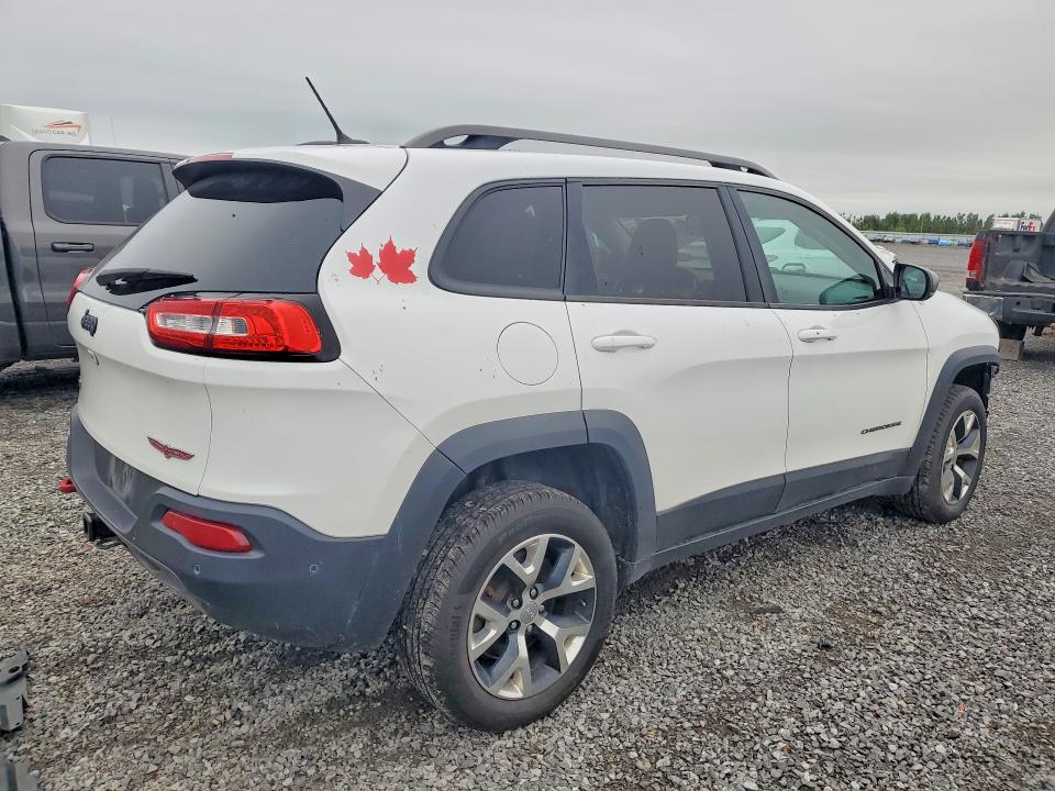 Auction sale of the 2015 Jeep Cherokee, vin: 1C4PJMBS3FW623247, lot number: 66293786