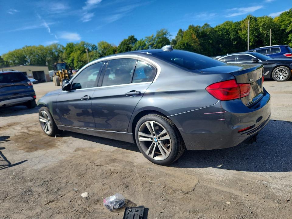 2017 Bmw 330 მანქანა იყიდება აუქციონზე, vin: WBA8D9G3XHNU61424, აუქციონის ნომერი: 70004936