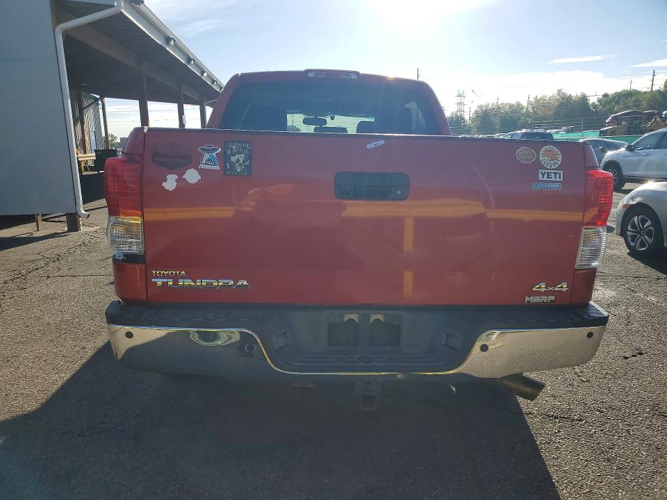 68884576 :رقم المزاد ، 5TFHY5F13BX162000 vin ، 2011 Toyota Tundra مزاد بيع