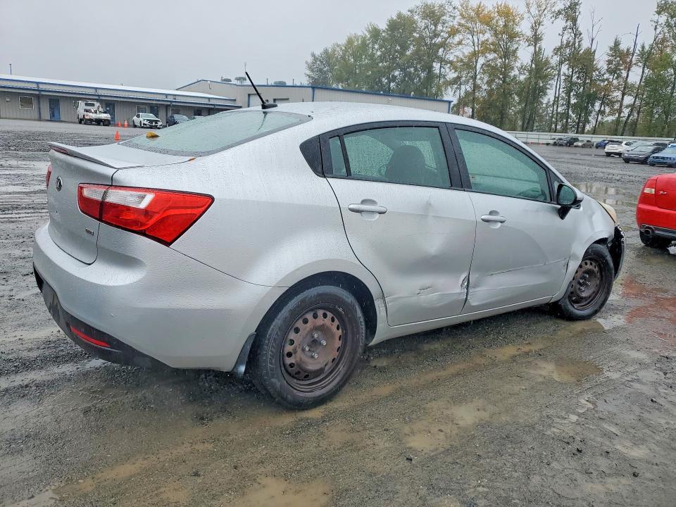 70384576 :رقم المزاد ، KNADM4A36D6172913 vin ، 2013 Kia Rio مزاد بيع