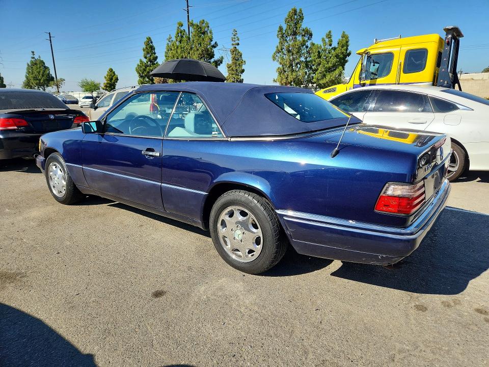 Продажа на аукционе авто 1995 Mercedes-benz E, vin: WDBEA66E5SC199409, номер лота: 67884516
